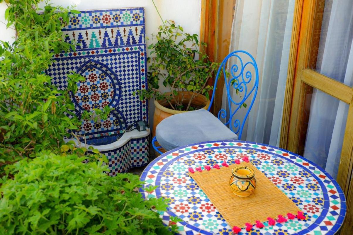 Hotel Dar Lalhambra Tangeri Esterno foto