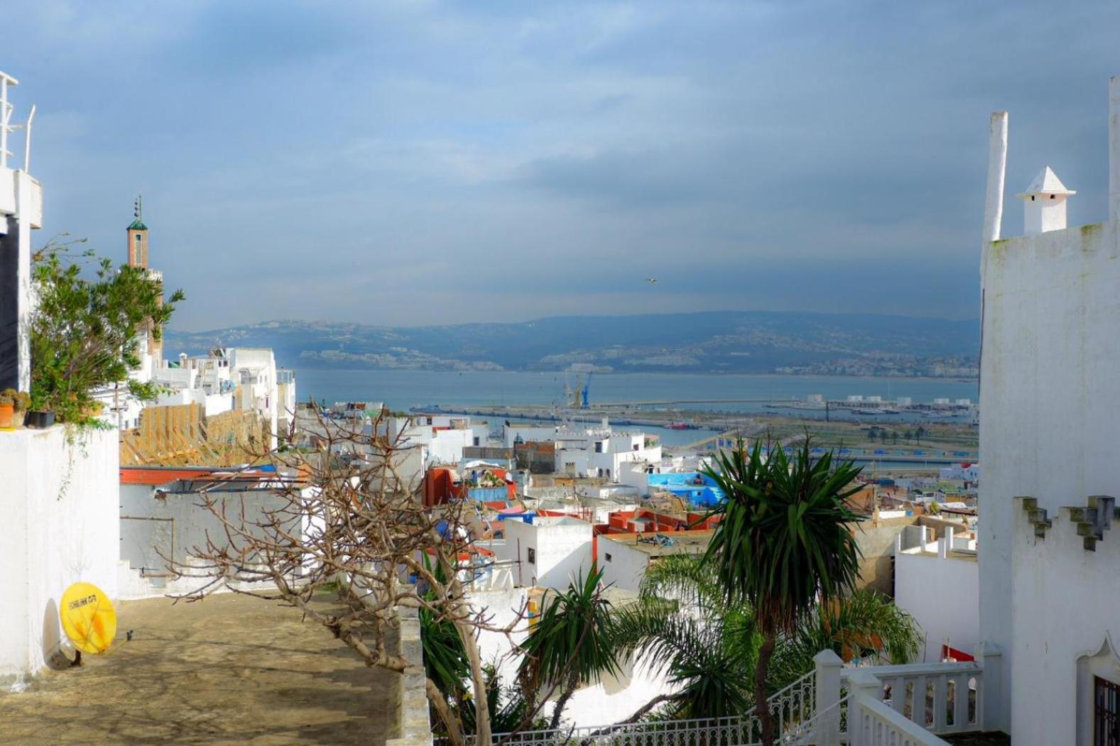 Hotel Dar Lalhambra Tangeri Esterno foto